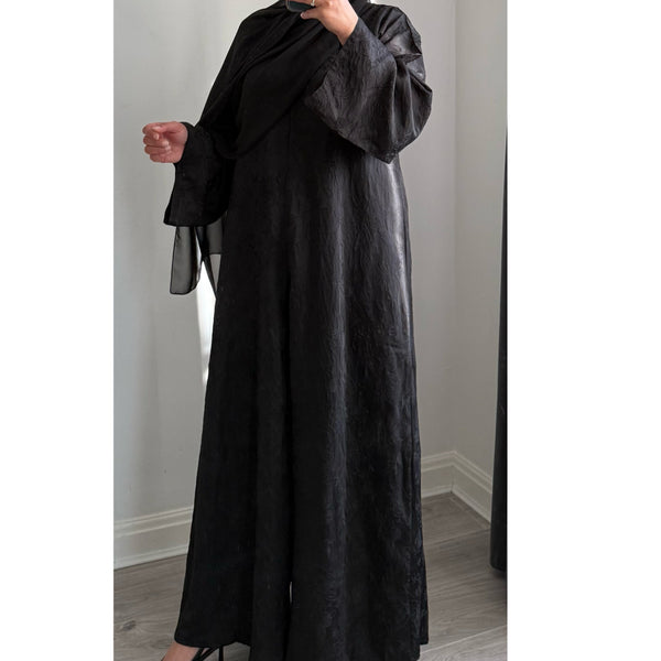 DEENA JACQUARD OPEN ABAYA WITH BUTTONS BLACK