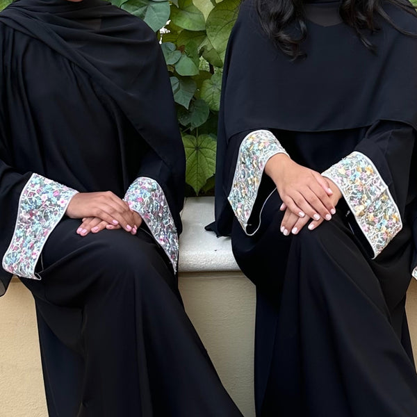 FLOWER GARDEN CLOSED ABAYA YELLOW