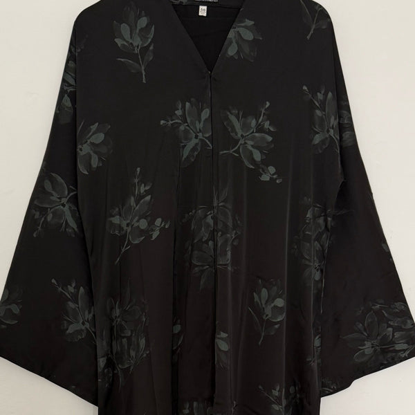 LIMITED EDITION FLOWER PRINTED OPEN ABAYA WITH BUTTONS - GREEN PRINT