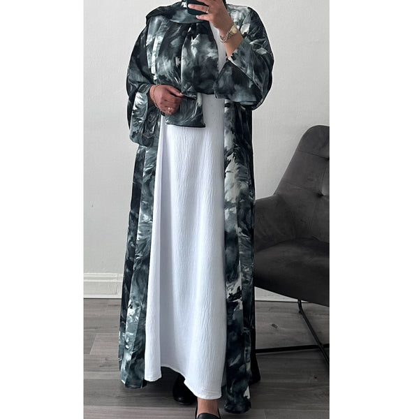 ABSTRACT PRINTED OPEN ABAYA GREEN