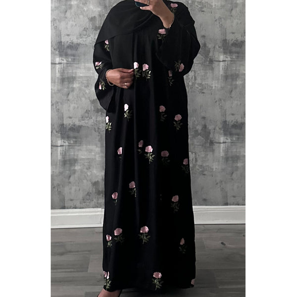 PINK ROSES OPEN ABAYA WOTH BUTTON