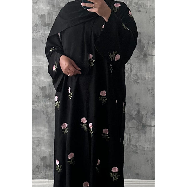 PINK ROSES OPEN ABAYA WOTH BUTTON