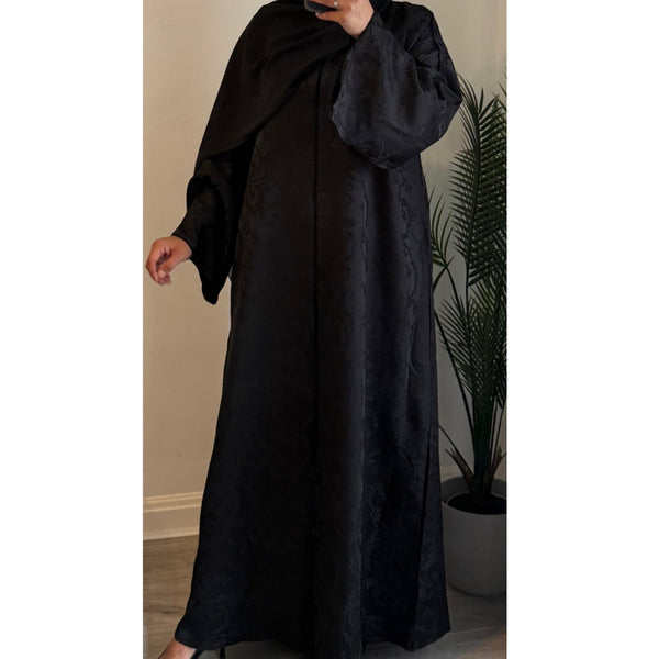 LIMITED EDITION JAQUARD OPEN ABAYA WITH BUTTONS