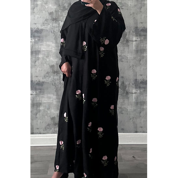 PINK ROSES OPEN ABAYA WOTH BUTTON
