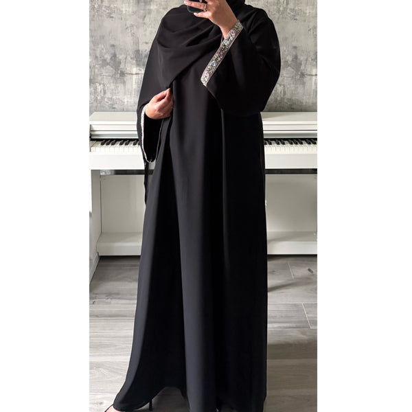 BLACK CLOSED ABAYA WITH STONES - LILAC