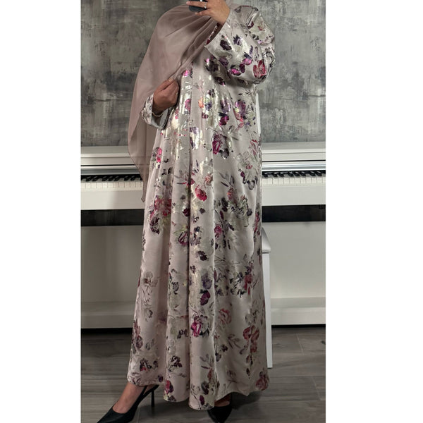 LIMITED EDITON Amara Open abaya with buttons - Blush Pink