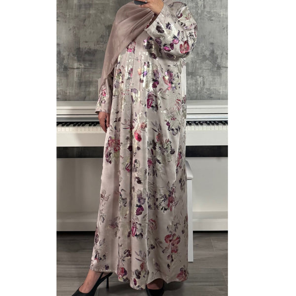 LIMITED EDITON Amara Open abaya with buttons - Blush Pink