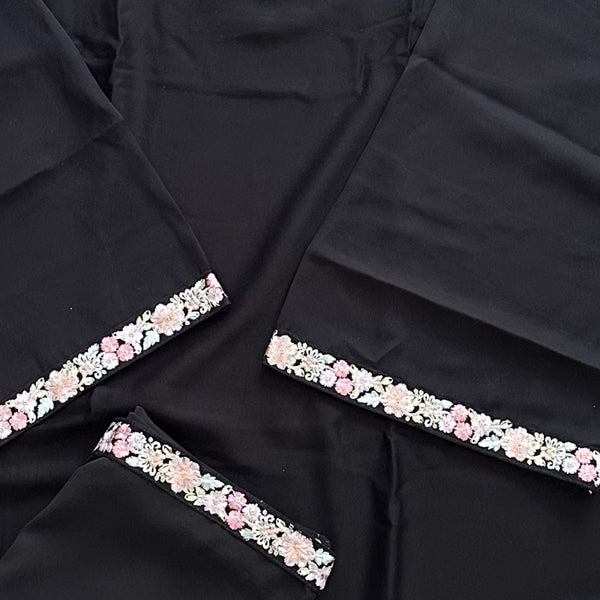 DAISY LACE BLACK CLOSED ABAYA 2.0