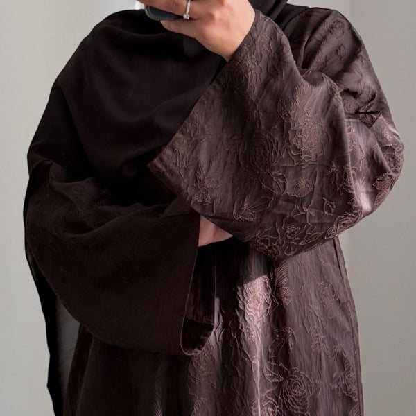 DEENA JACQUARD OPEN ABAYA WITH BUTTONS BROWN