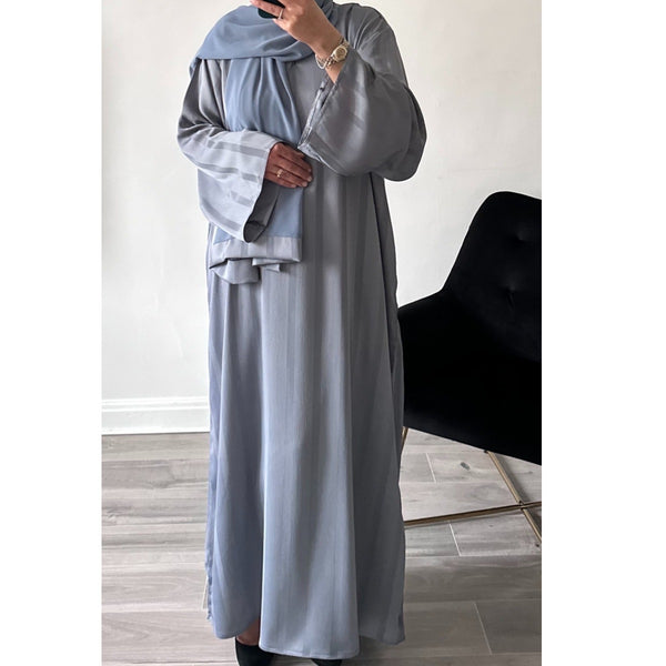 GREY HAWA STRIPED ZOOM POCKET ABAYA