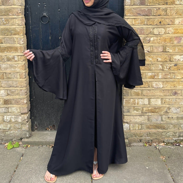 AAMINA ABAYA
