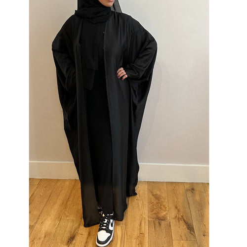 ZAHRA ABAYA BLACK