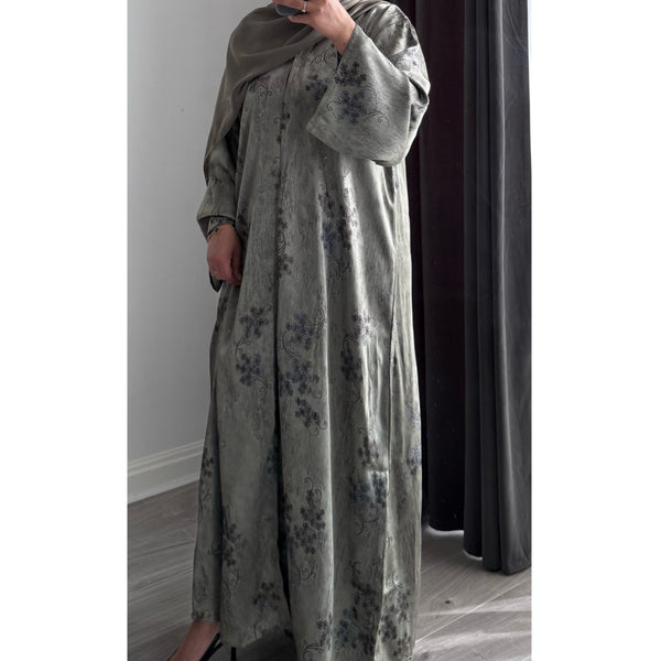 LIMITED EDITION HIBA OPEN ABAYA WITH BUTTONS - GREEN