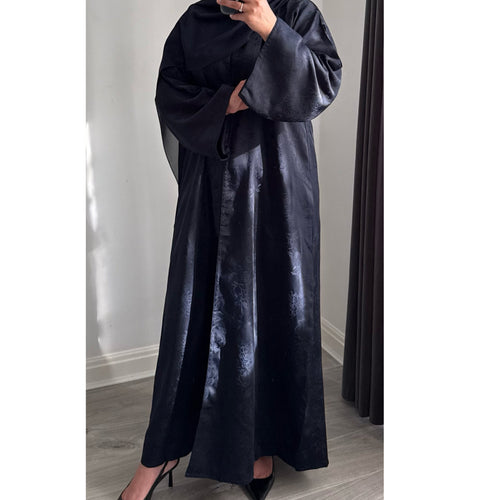 DEENA JACQUARD OPEN ABAYA WITH BUTTONS NAVY
