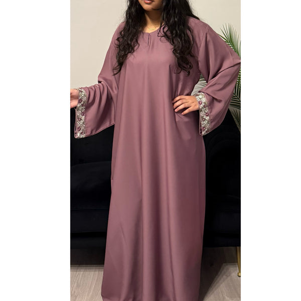 AIRAH CLOSED LACE ABAYA WITH POCKET DUSTY PINK