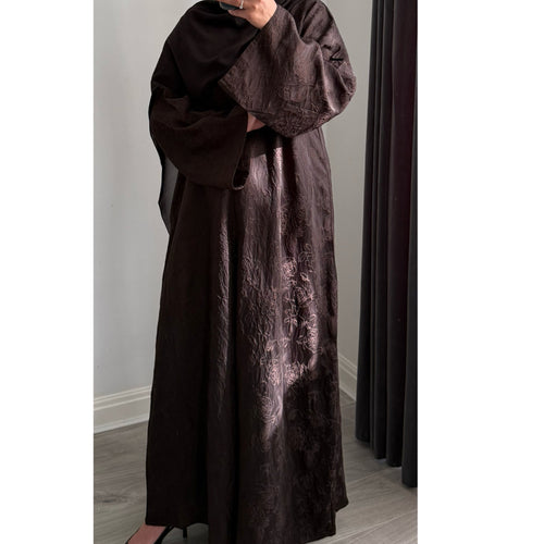 DEENA JACQUARD OPEN ABAYA WITH BUTTONS BROWN