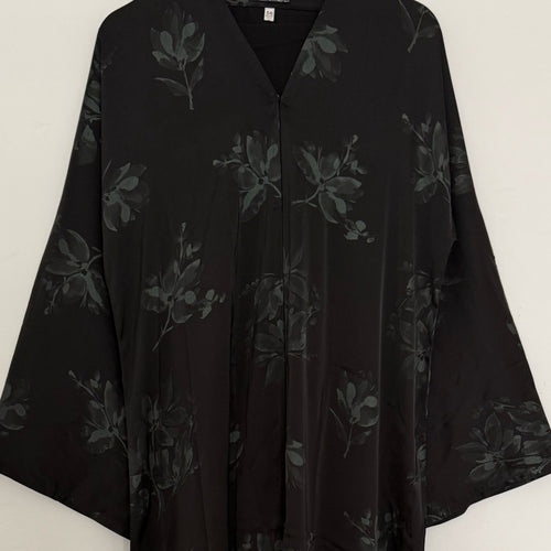 LIMITED EDITION FLOWER PRINTED OPEN ABAYA WITH BUTTONS - GREEN PRINT