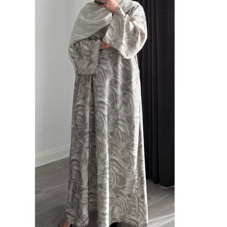 LIMITED EDITION 2 PIECE SET YUSRA 3.0 OPEN ABAYA WITH BUTTONS - BROWN