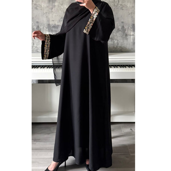 SAFAA CLOSED ABAYA WITH STONES AND GEMS - BLACK