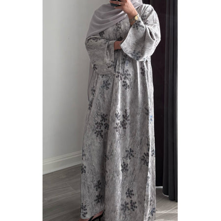 LIMITED EDITION 2 PIECE SET YUSRA 3.0 OPEN ABAYA WITH BUTTONS - BROWN