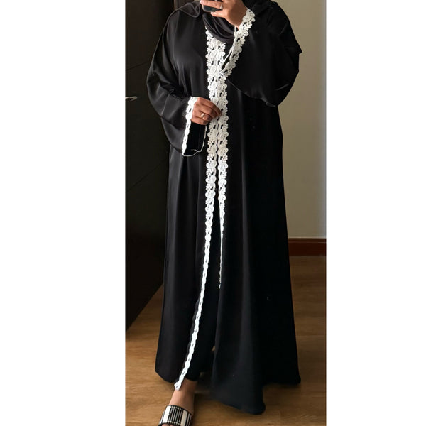 SAMIA LACE OPEN ABAYA WITH BUTTONS - WHITE