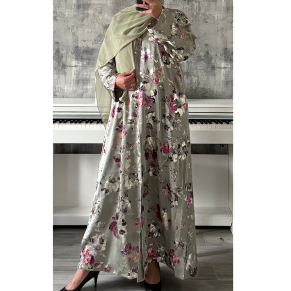 LIMITED EDITION Amara open abaya with button - green