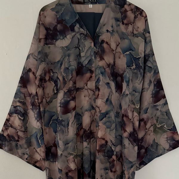 LIMITED EDITION YUSRA 4.0 OPEN ABAYA WITH BUTTONS - BLUE MIX