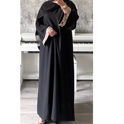 SAFAA CLOSED ABAYA WITH STONES AND GEMS - Pink