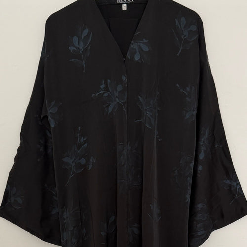 LIMITED EDITION FLOWER PRINTED OPEN ABAYA WITH BUTTONS - BLUE PRINT