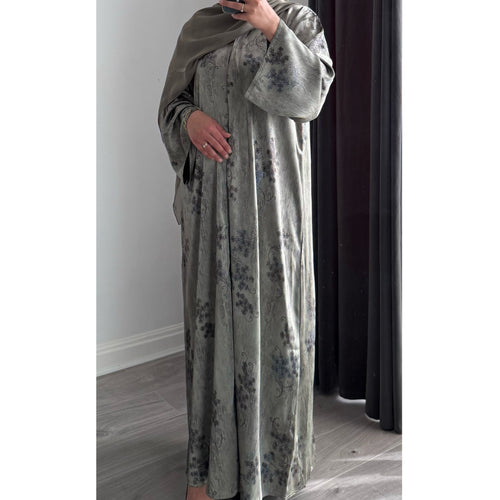 LIMITED EDITION HIBA OPEN ABAYA WITH BUTTONS - GREEN
