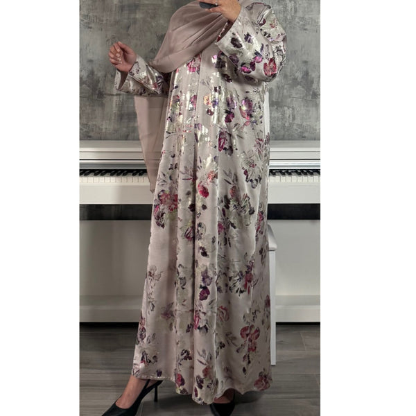 LIMITED EDITON Amara Open abaya with buttons - Blush Pink