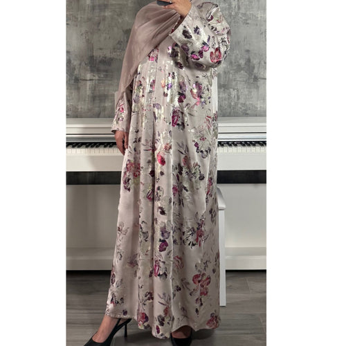 LIMITED EDITON Amara Open abaya with buttons - Blush Pink