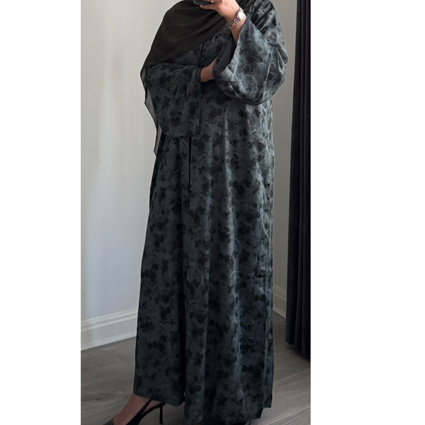 LIMITED EDITION - ALAYNA PRINTED OPEN ABAYA WITH BUTTONS GREEN