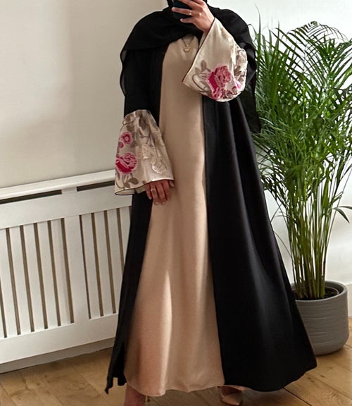 FLORAL BLOSSOM ABAYA PINK