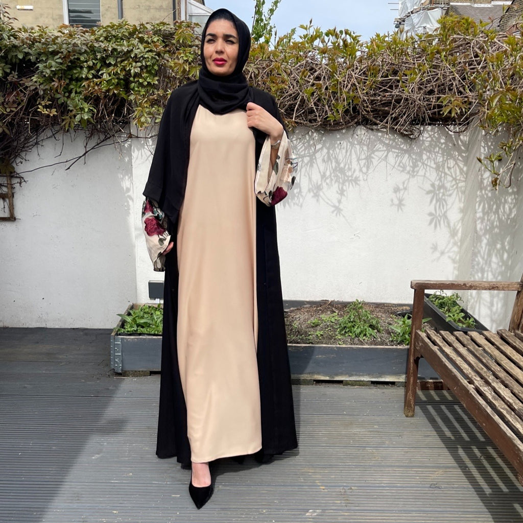 SLIP DRESS CREAM – Husna Collection
