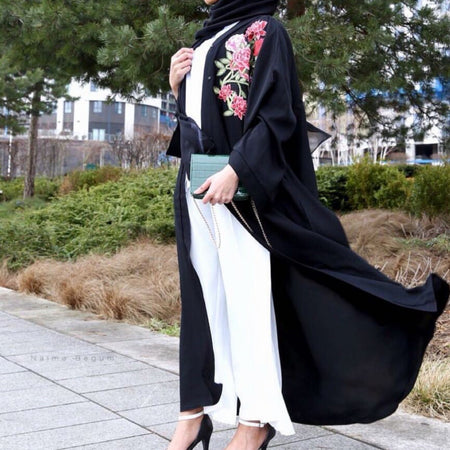 JANNAT EMBELLISHED ABAYA WITH BUTTONS